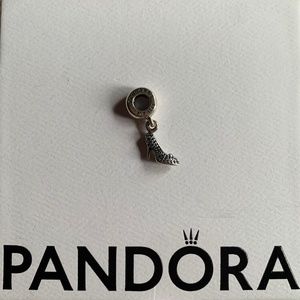 Pandora Cinderella Slipper